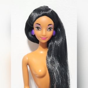 Vintage 1993 Disney's Aladdin Water Jewel Magic Jasmine Doll